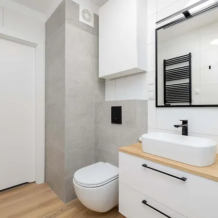 Plazowy By Renters アパート